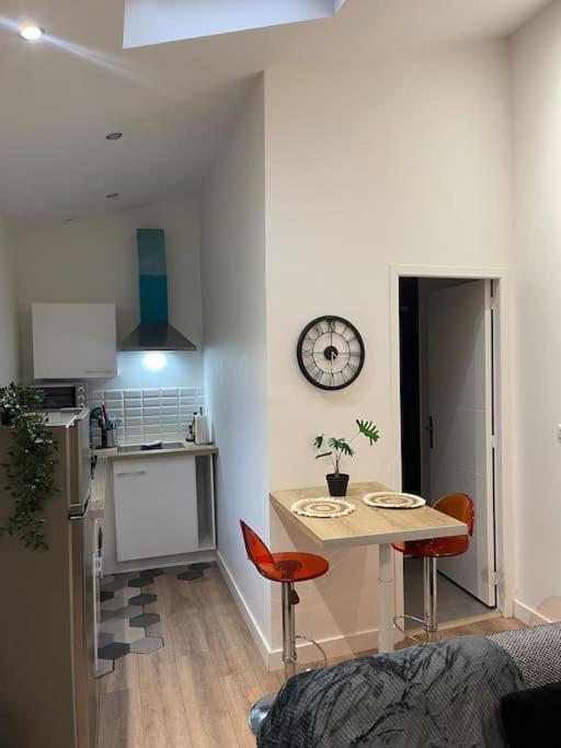 Joli Studio Maisonnette Avec Cachet Tolosa Esterno foto